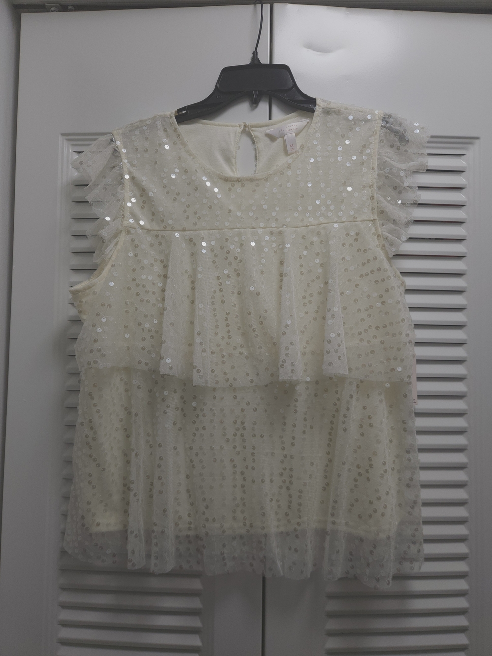 NWT LC Lauren Conrad Ivory Sequin Ruffle Sleeve Tiered Blouse Women’s XL